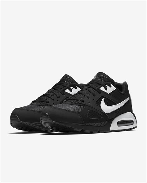 air max ivo men's shoes